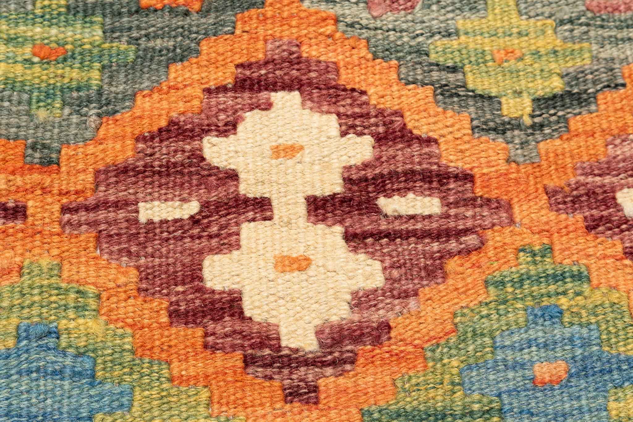 Afghanischer Kelim – 206 × 166 cm – handgewebt aus Schurwolle