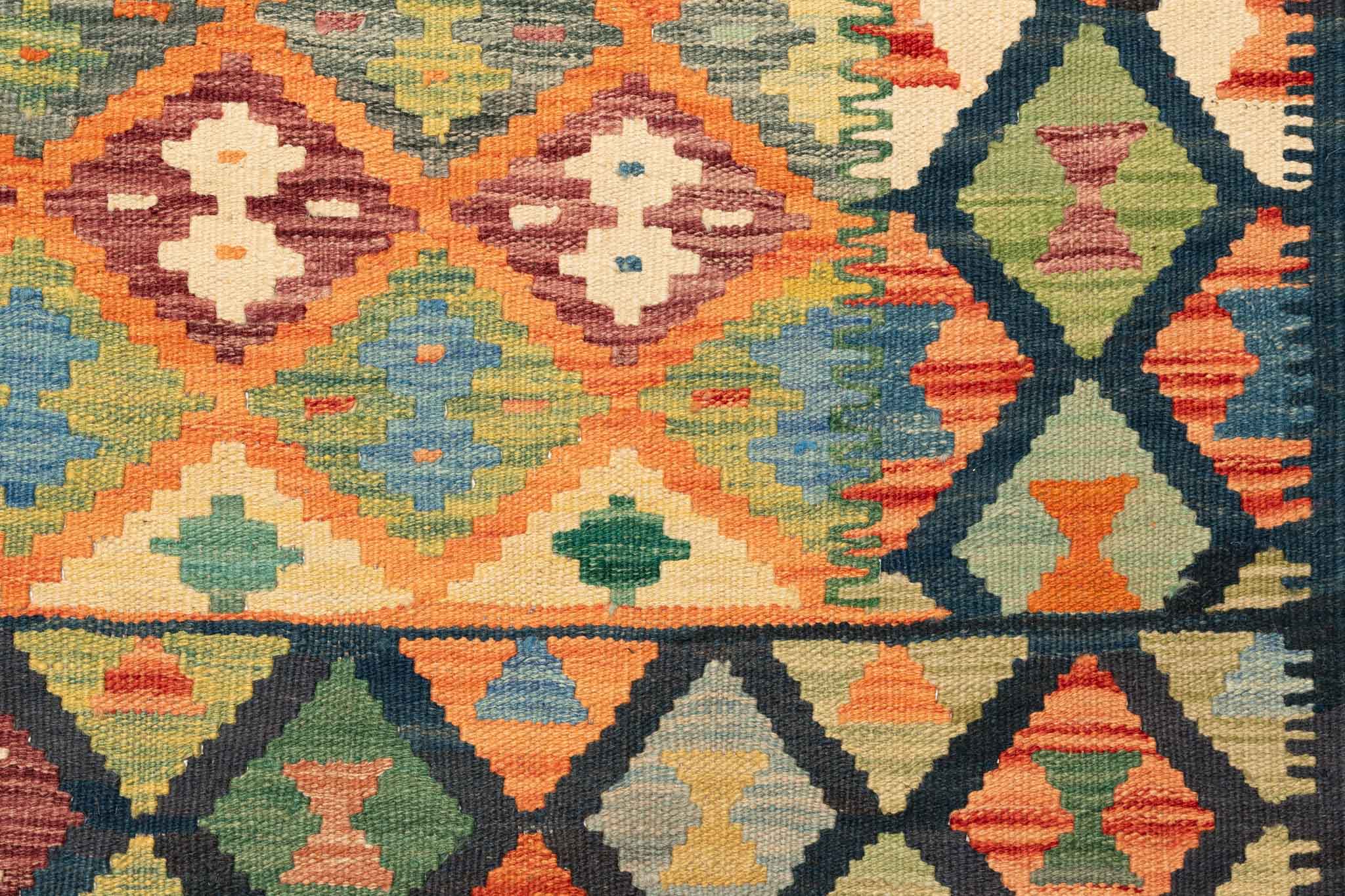 Afghanischer Kelim – 206 × 166 cm – handgewebt aus Schurwolle