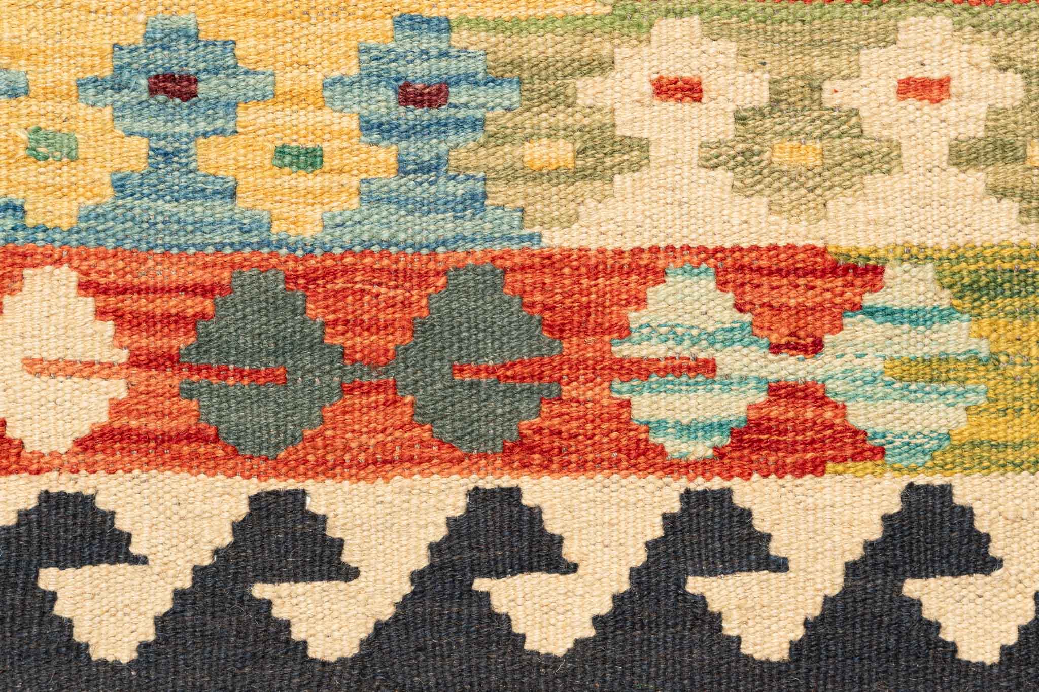 Afghanischer Kelim – 243 × 172 cm – handgewebt aus Schurwolle