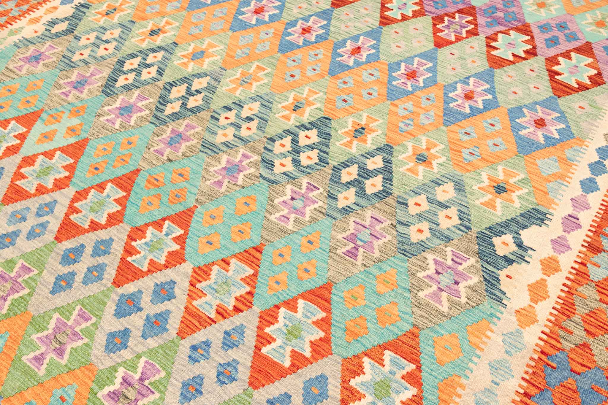 Afghanischer Kelim – 362 × 264 cm – handgewebt aus Schurwolle