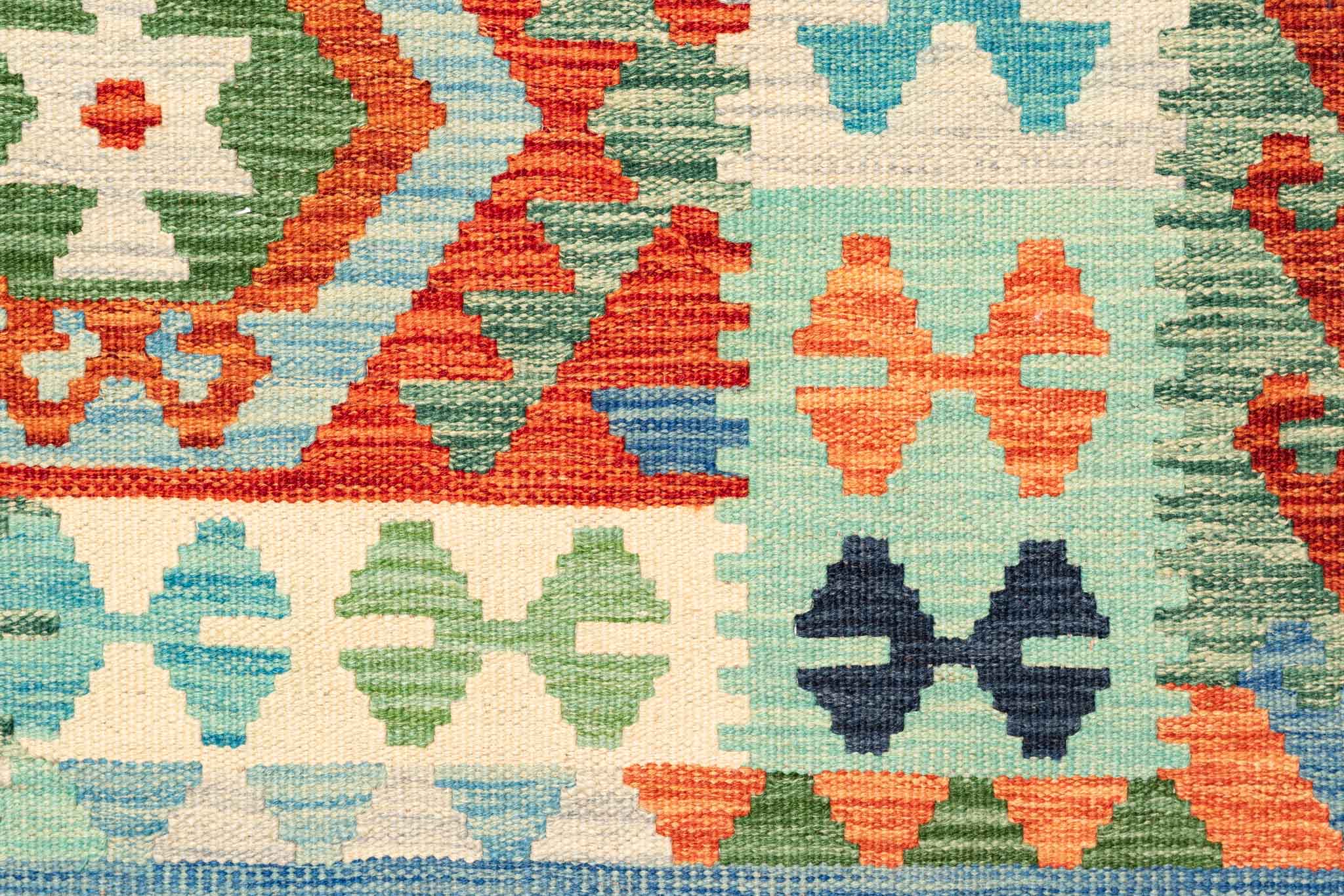 Afghanischer Kelim – 196 × 150 cm – handgewebt aus Schurwolle