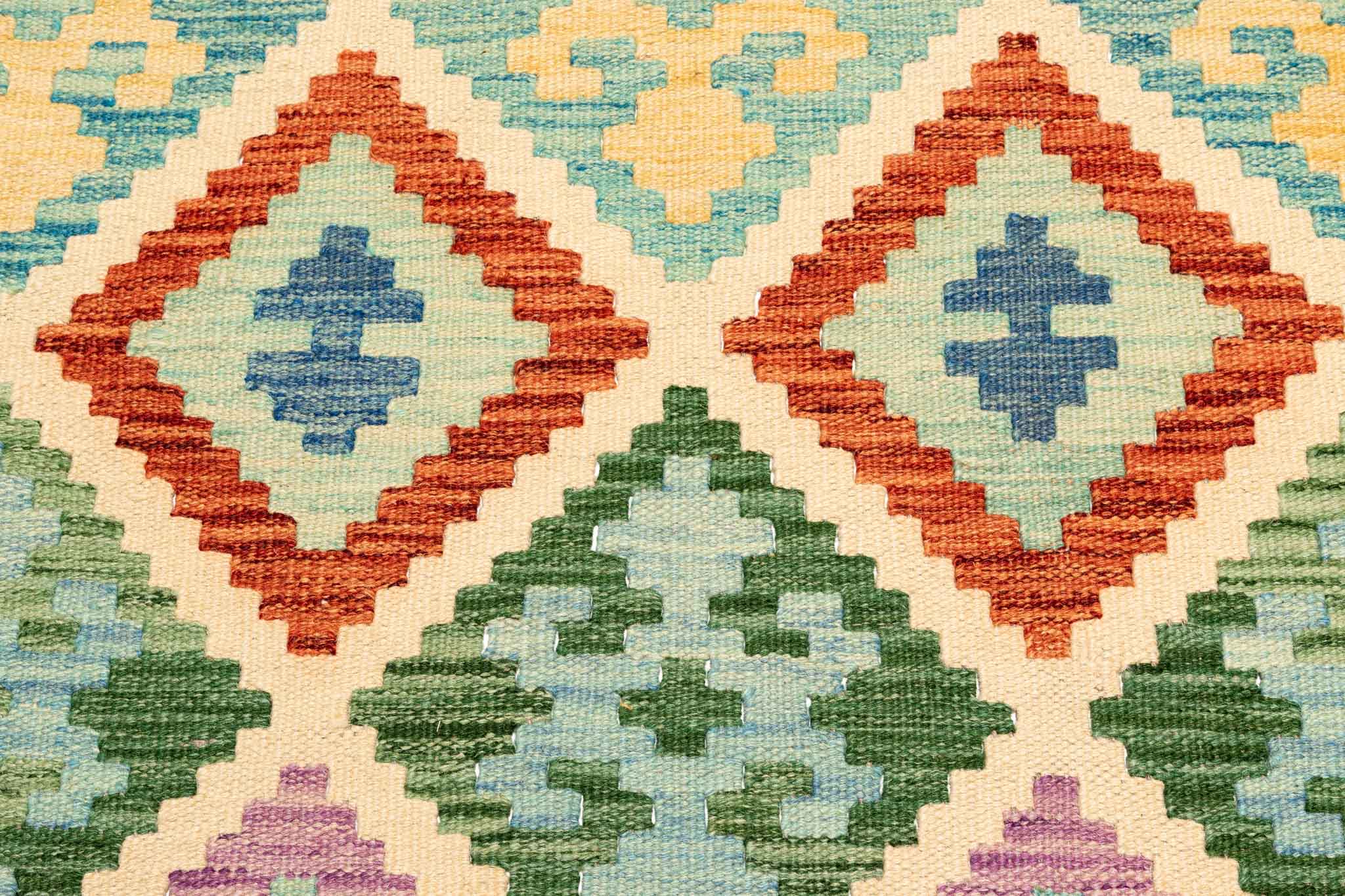 Handgewebter Kelim-Teppich aus Schurwolle, 146 × 200 cm