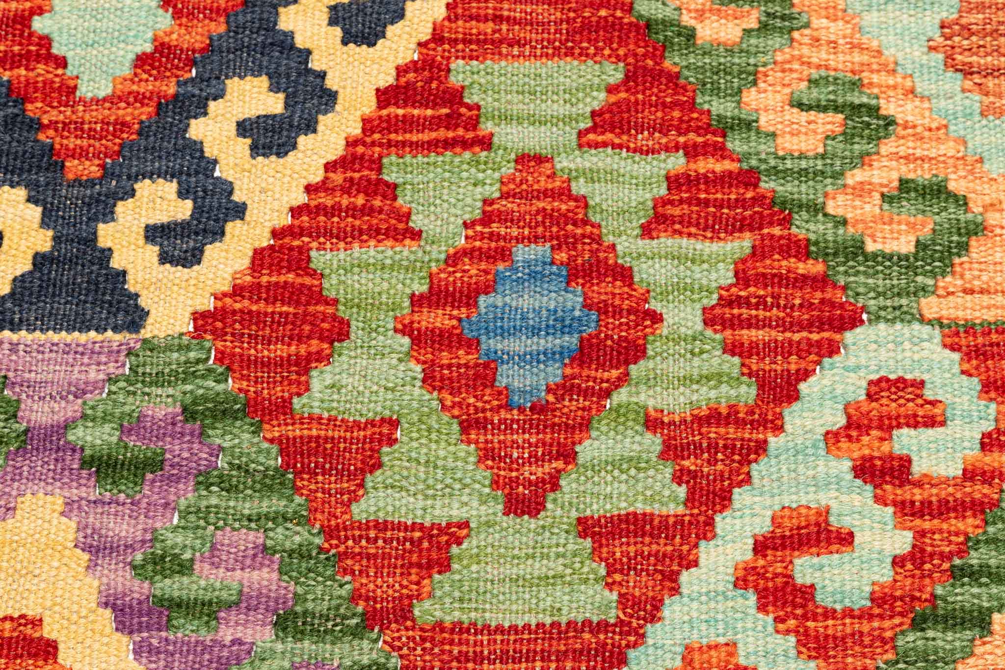 Afghanischer Kelim – 195 × 150 cm – handgewebt aus Schurwolle