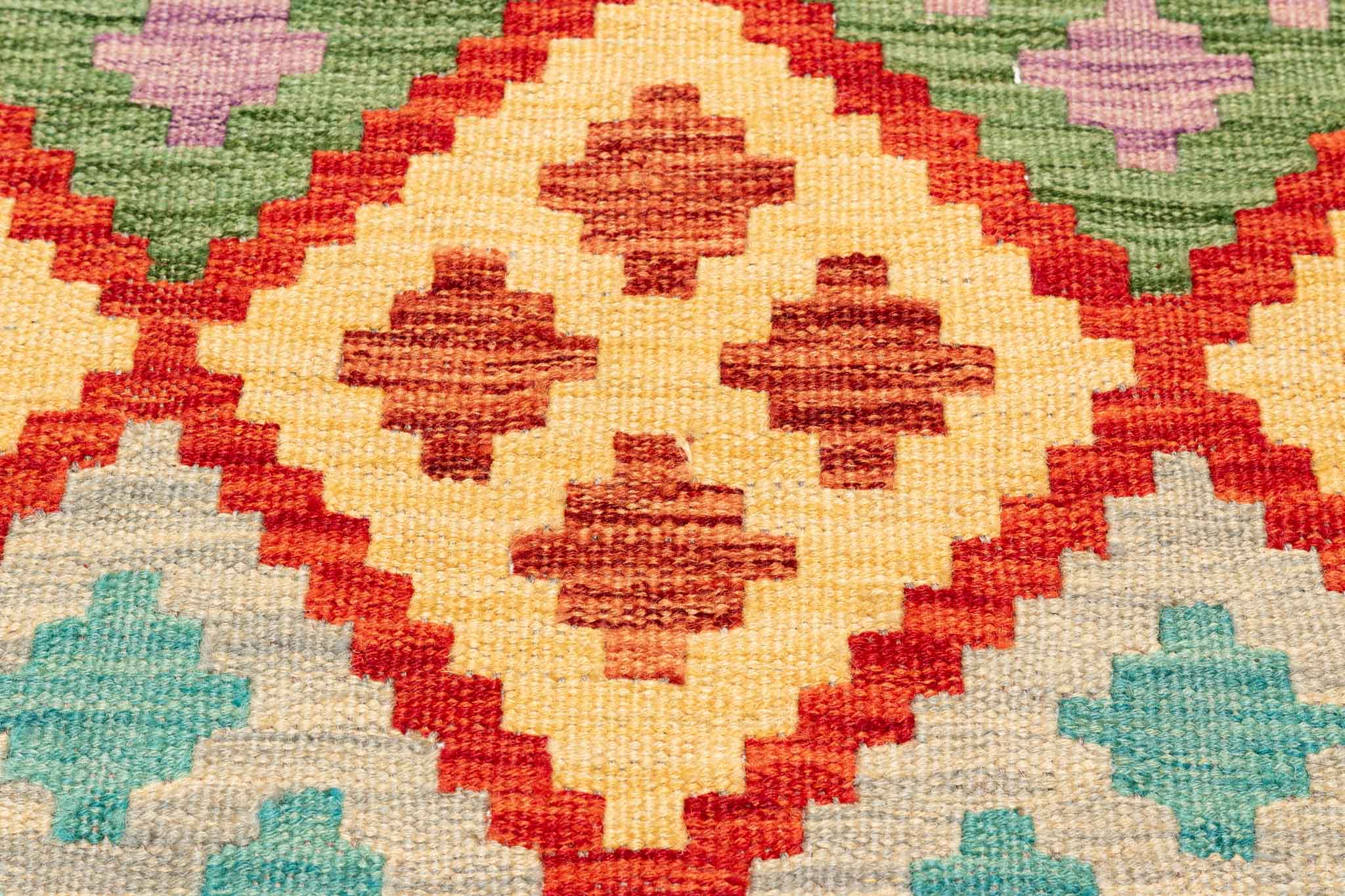 Afghanischer Kelim – 197 × 152 cm – handgewebt aus Schurwolle
