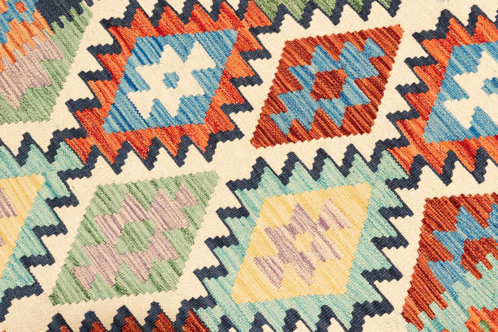 Afghanischer Kelim – 192 × 149 cm – handgewebt aus Schurwolle