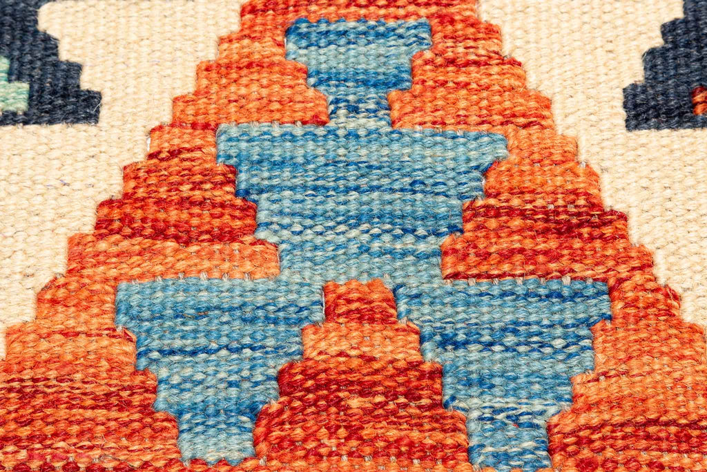 Afghanischer Kelim – 192 × 149 cm – handgewebt aus Schurwolle