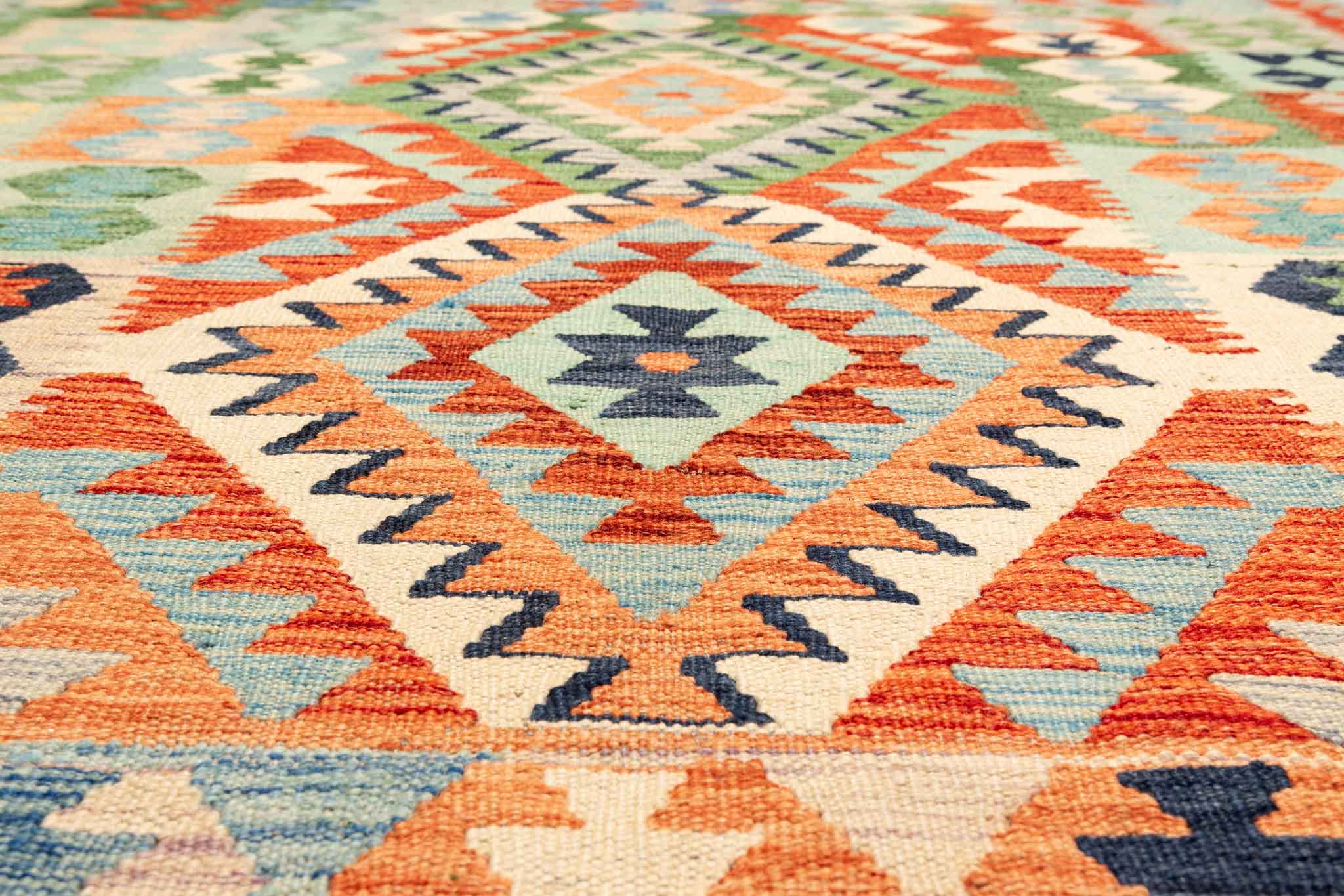 Afghanischer Kelim – 193 × 146 cm – handgewebt aus Schurwolle