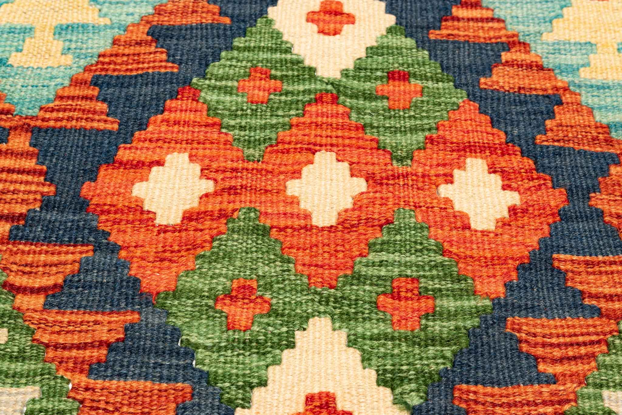 Afghanischer Kelim – 207 × 150 cm – handgewebt aus Schurwolle