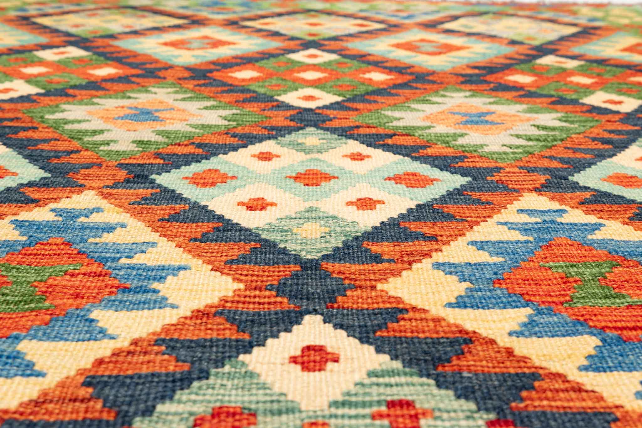 Afghanischer Kelim – 207 × 150 cm – handgewebt aus Schurwolle