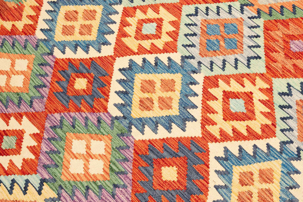 Handgewebter Kelim-Teppich aus Schurwolle, 147 × 200 cm