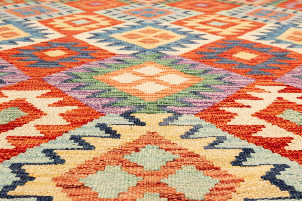 Handgewebter Kelim-Teppich aus Schurwolle, 147 × 200 cm