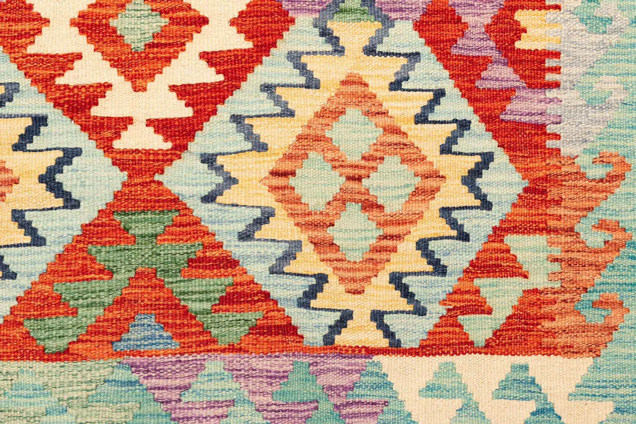 Handgewebter Kelim-Teppich aus Schurwolle, 147 × 200 cm