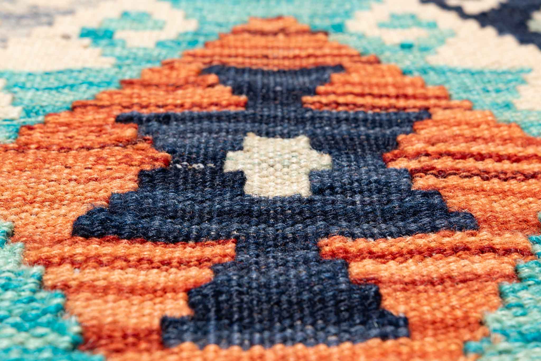 Afghanischer Kelim – 296 × 250 cm – handgewebt aus Schurwolle